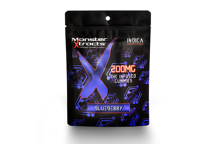 Monster X | Blaster Naut Ballistic Berry RSO Gummy | 200mg by Monster Xtracts